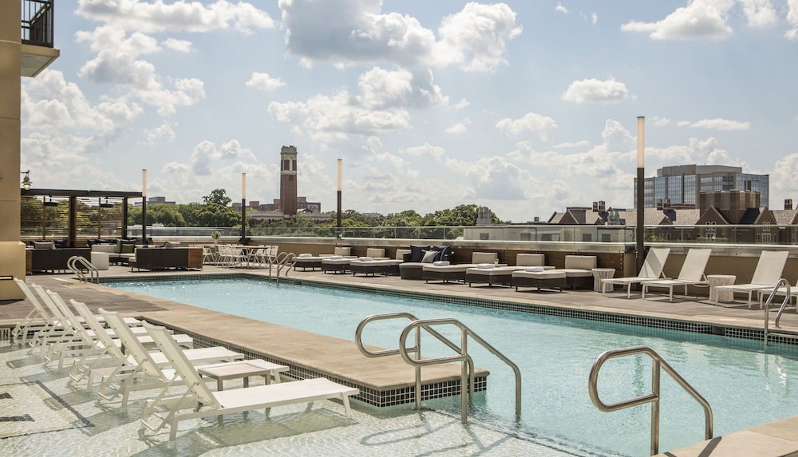 Piscina - Kimpton AERTSON HOTEL by IHG