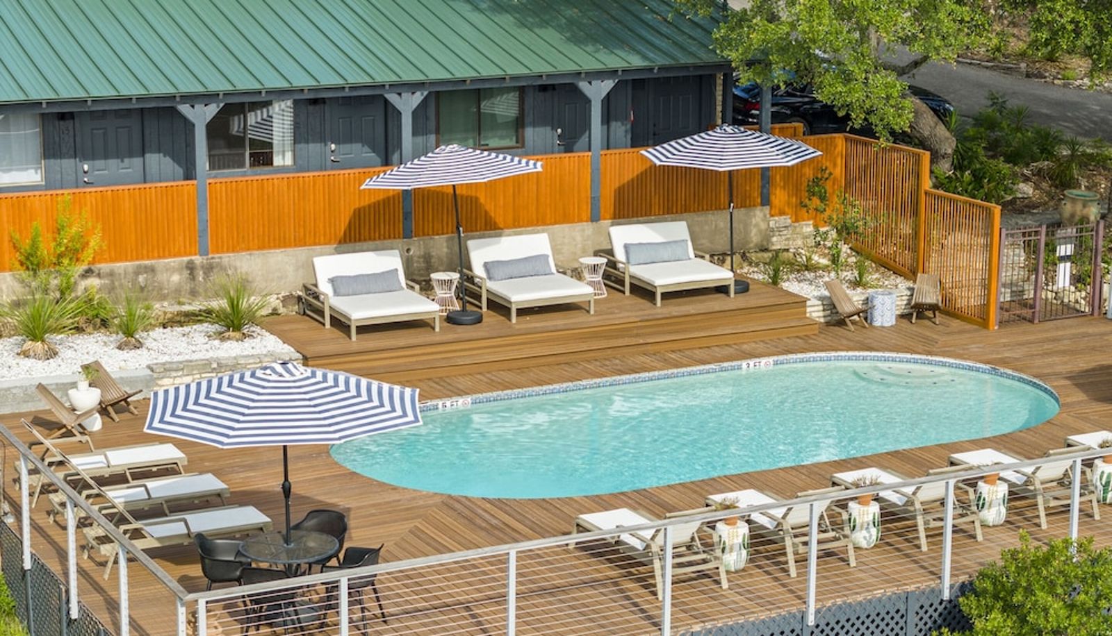 Pool - The Bygone Hotel