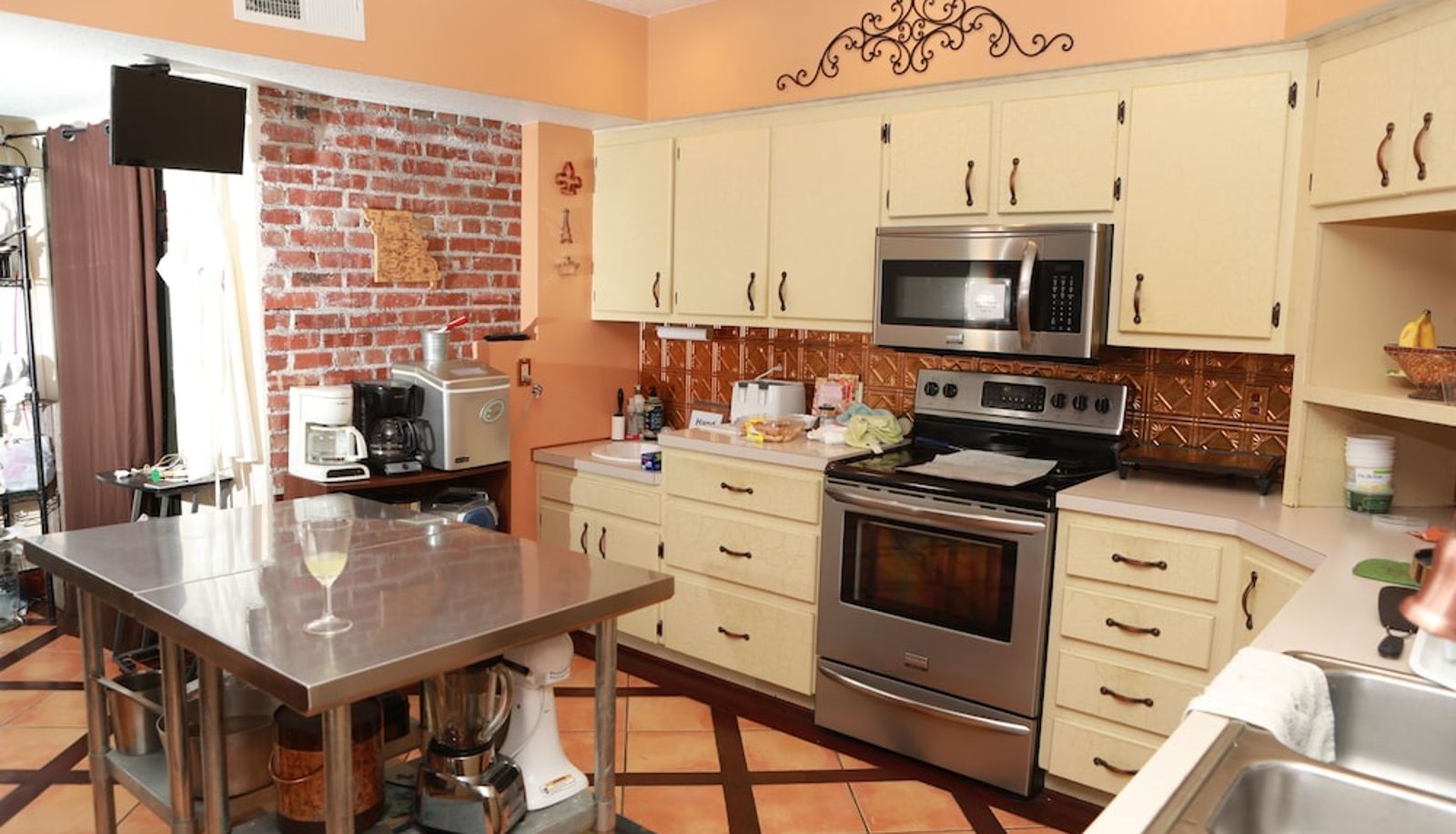 Info - Woodstock Inn B&B