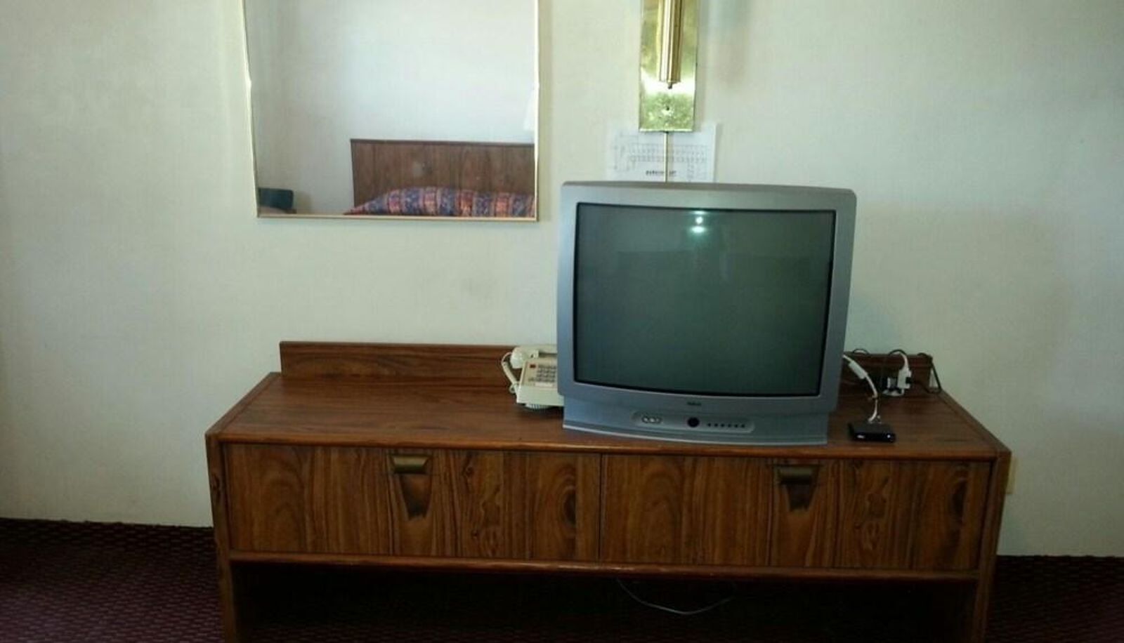 Standard room - Gibson City Inn
