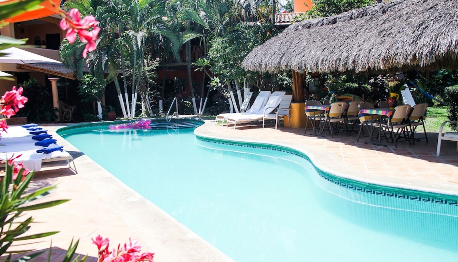Pool - Casamar Suites
