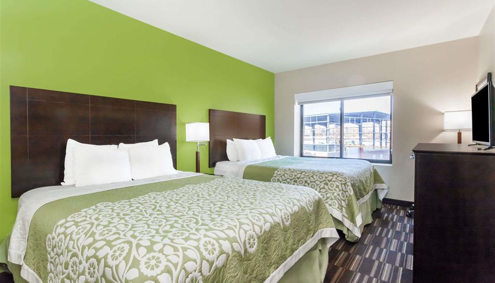 Chambre - Days Inn & Suites by Wyndham Jamaica JFK Airport