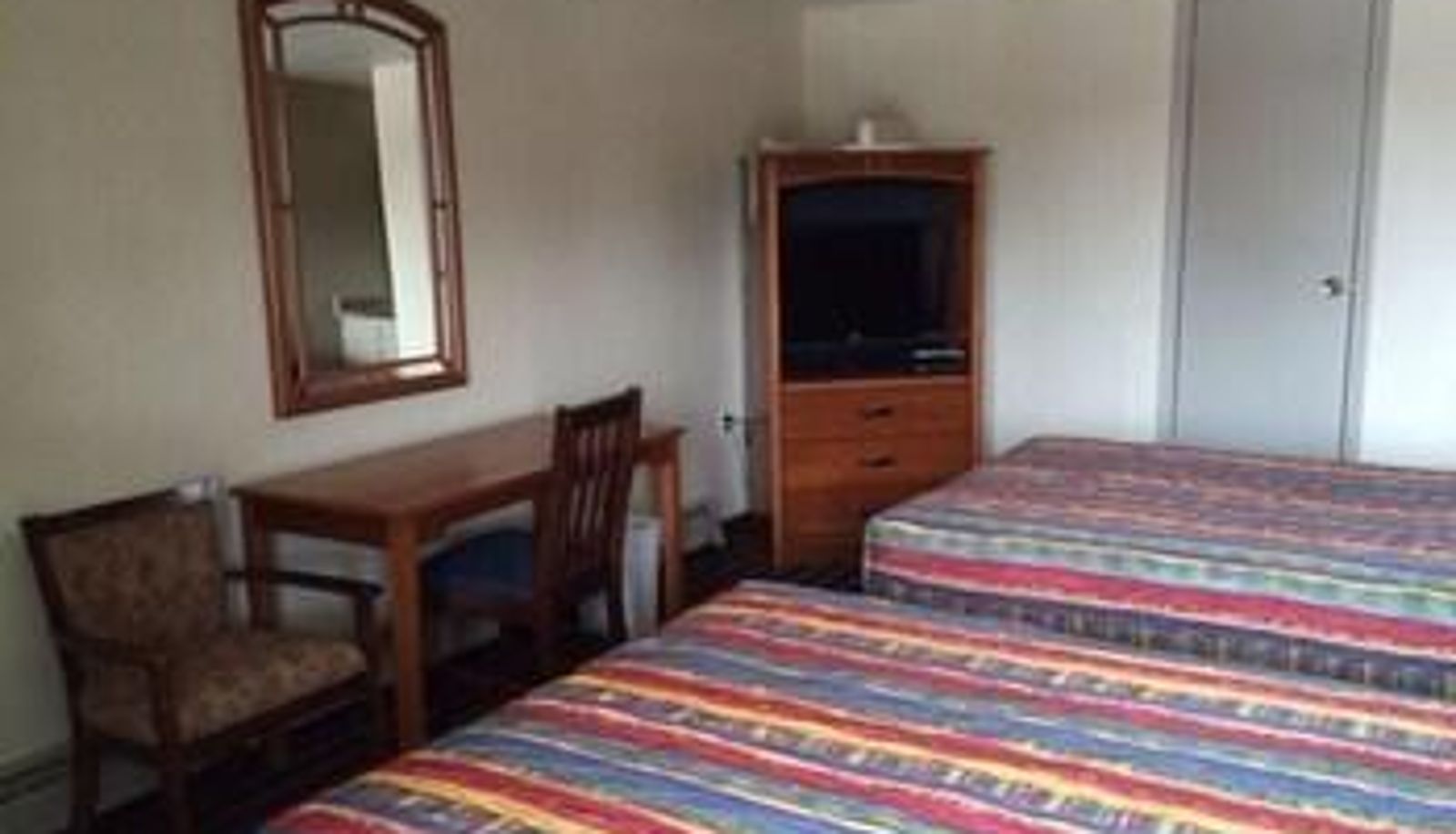 Chambre Standard - Economy Inn