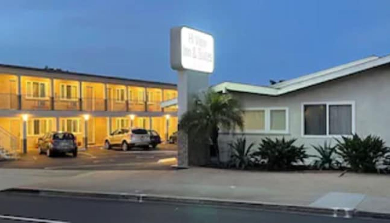 Información - Hi View Inn & Suites