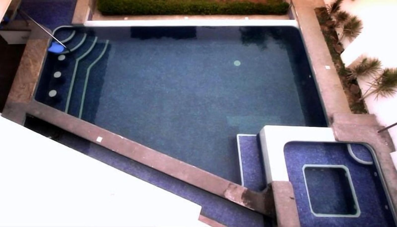 Piscina - Giakor Suites