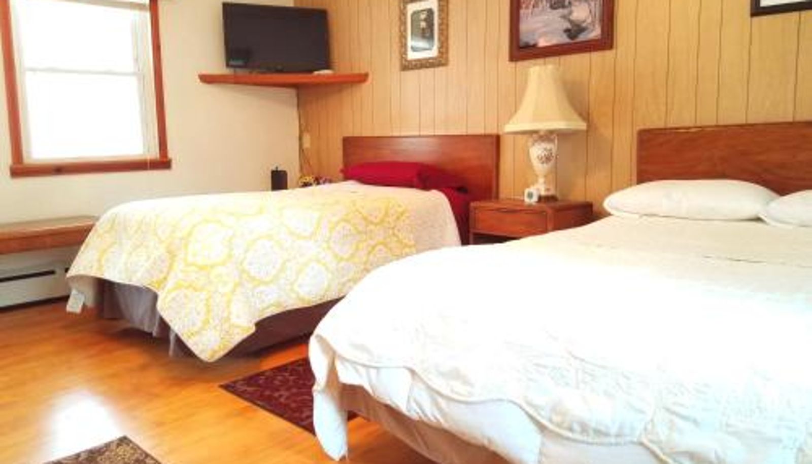 Room - Black Bear Lodge