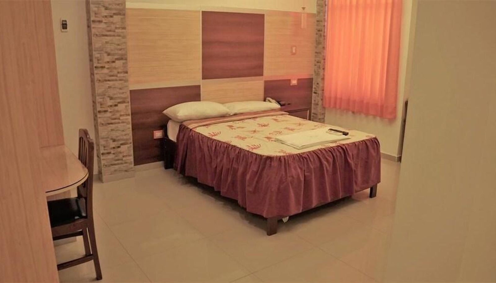 Habitación estándar - Hotel Nilas