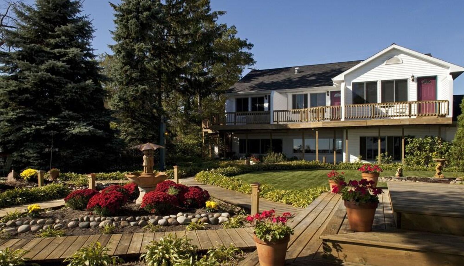 Surrounding - Huron House Bed and Breakfast
