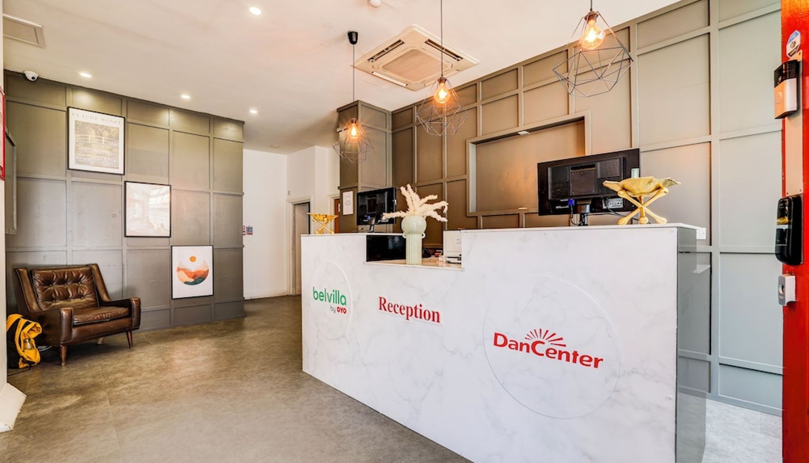 Réception - 4 min from Elizabeth line Belvilla Ilford Station Hotel
