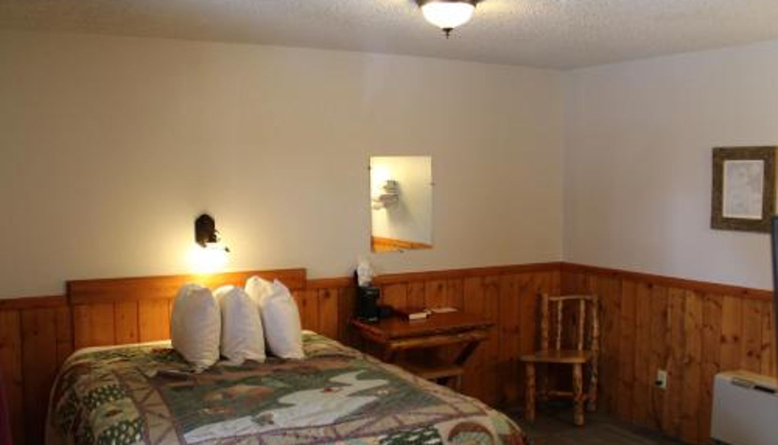 Habitación - Alpine Motel of Cooke City