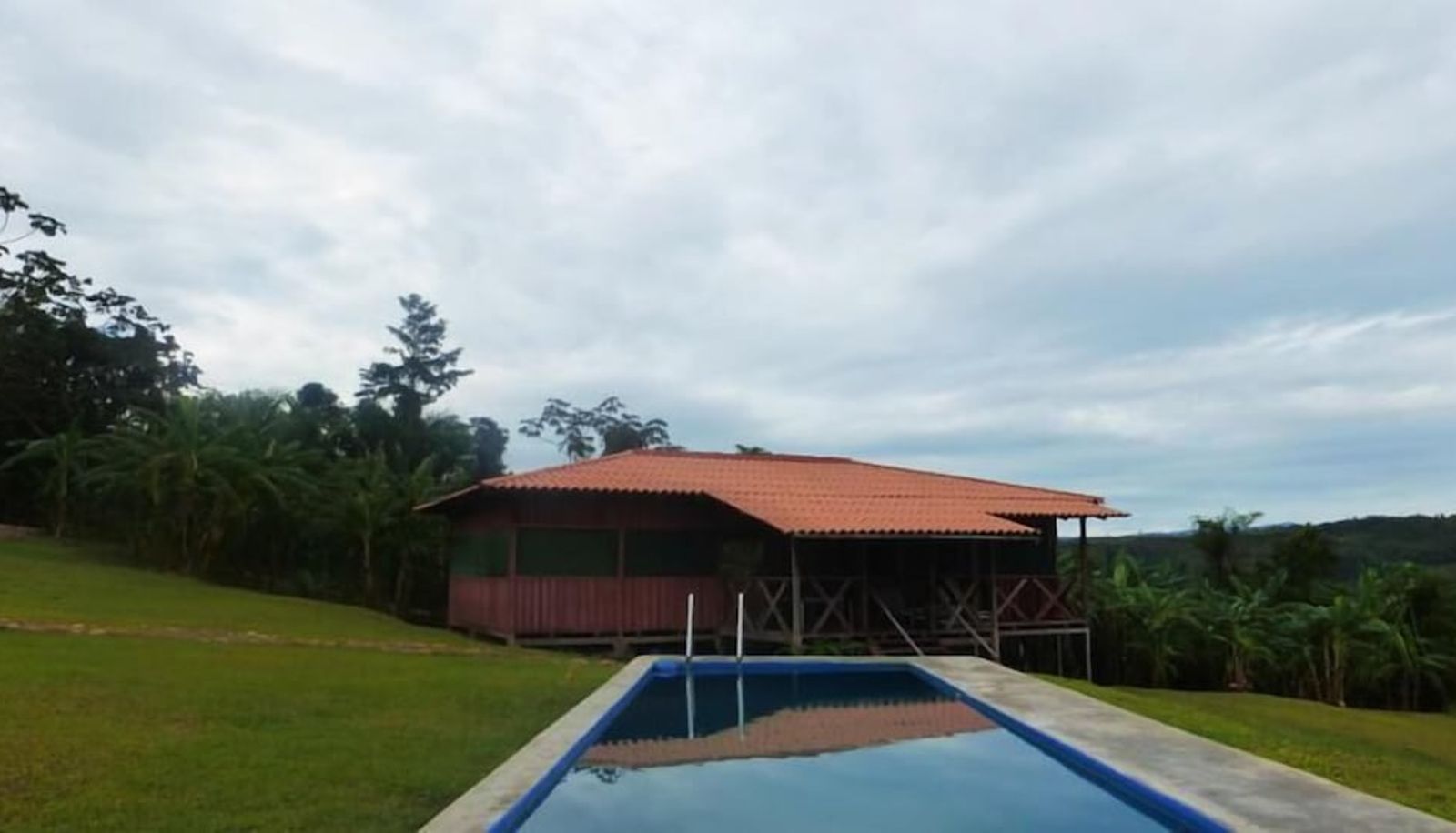 Piscina - Finca Alemana Lodge