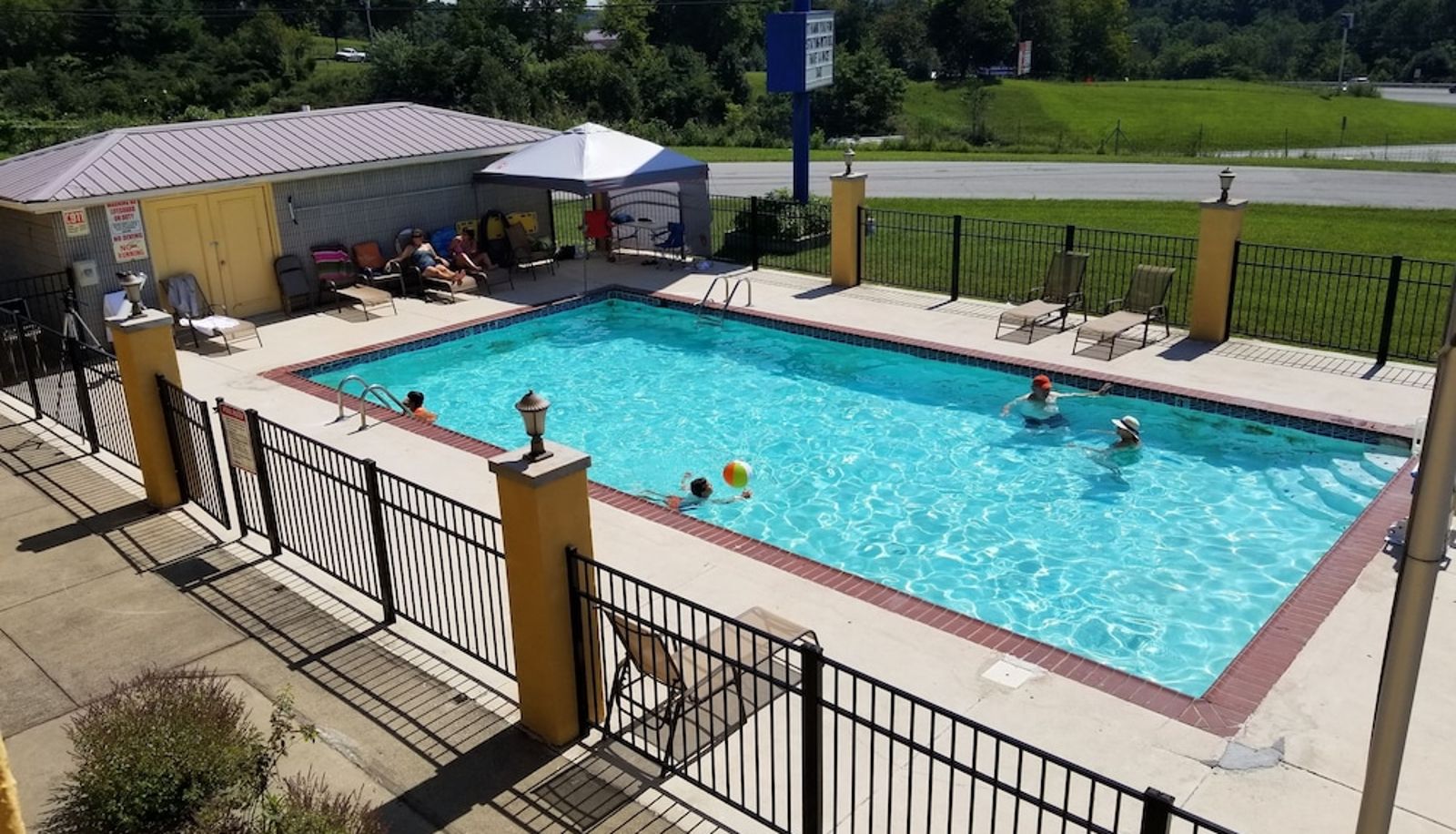Piscine - Executive Inn