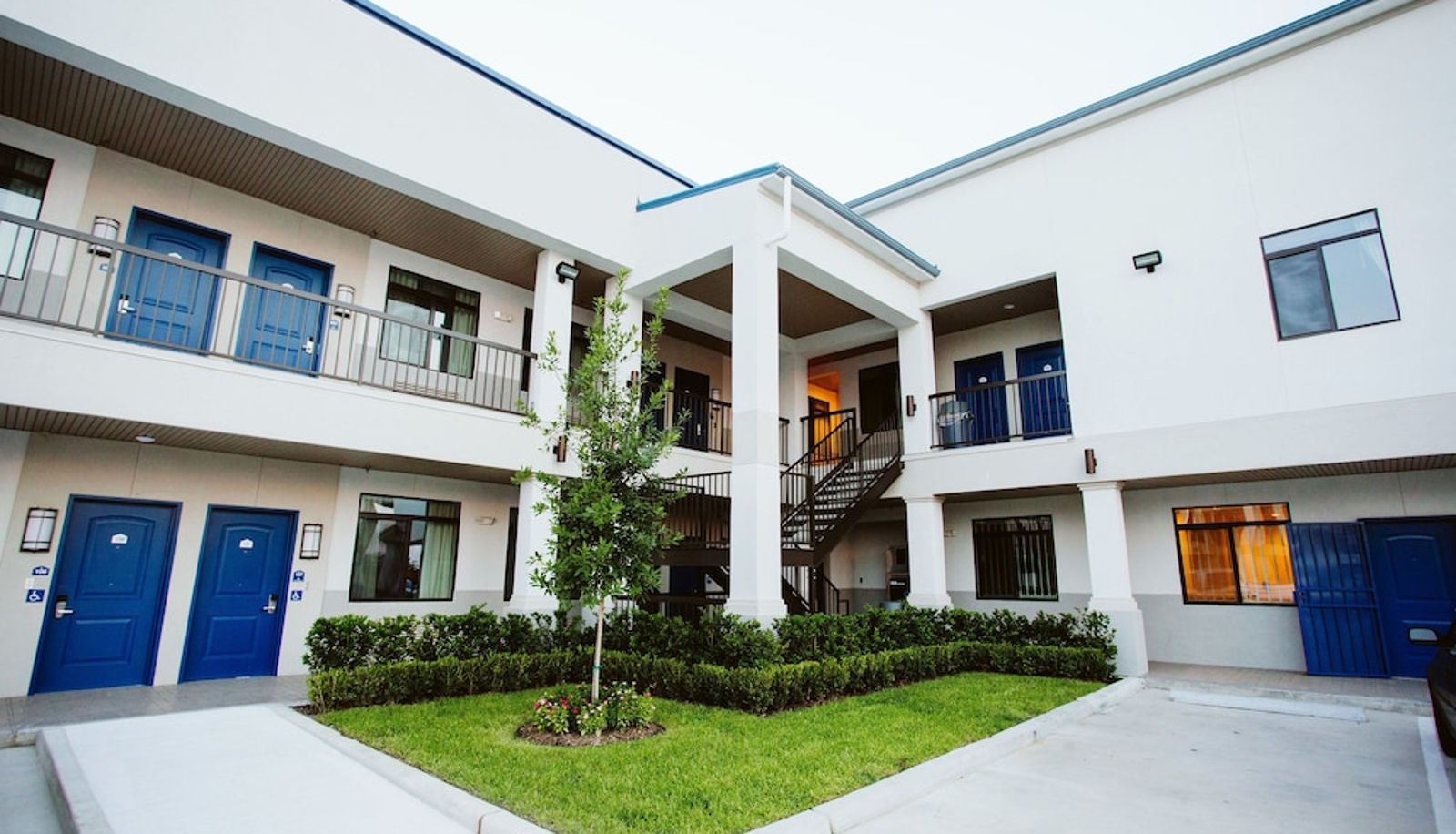 Terrace - Palace Inn Westpark