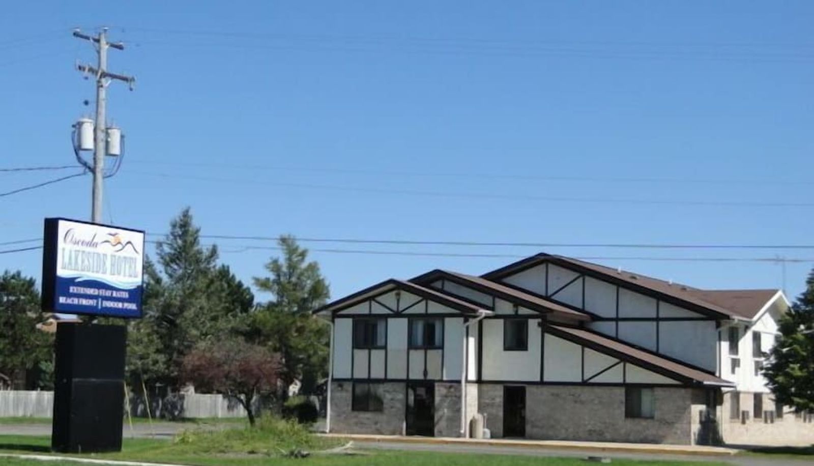 Info - Oscoda Lakeside Hotel