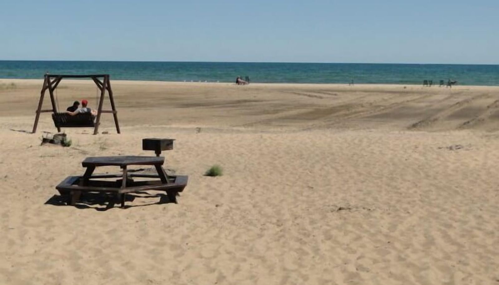 Info - Oscoda Lakeside Hotel
