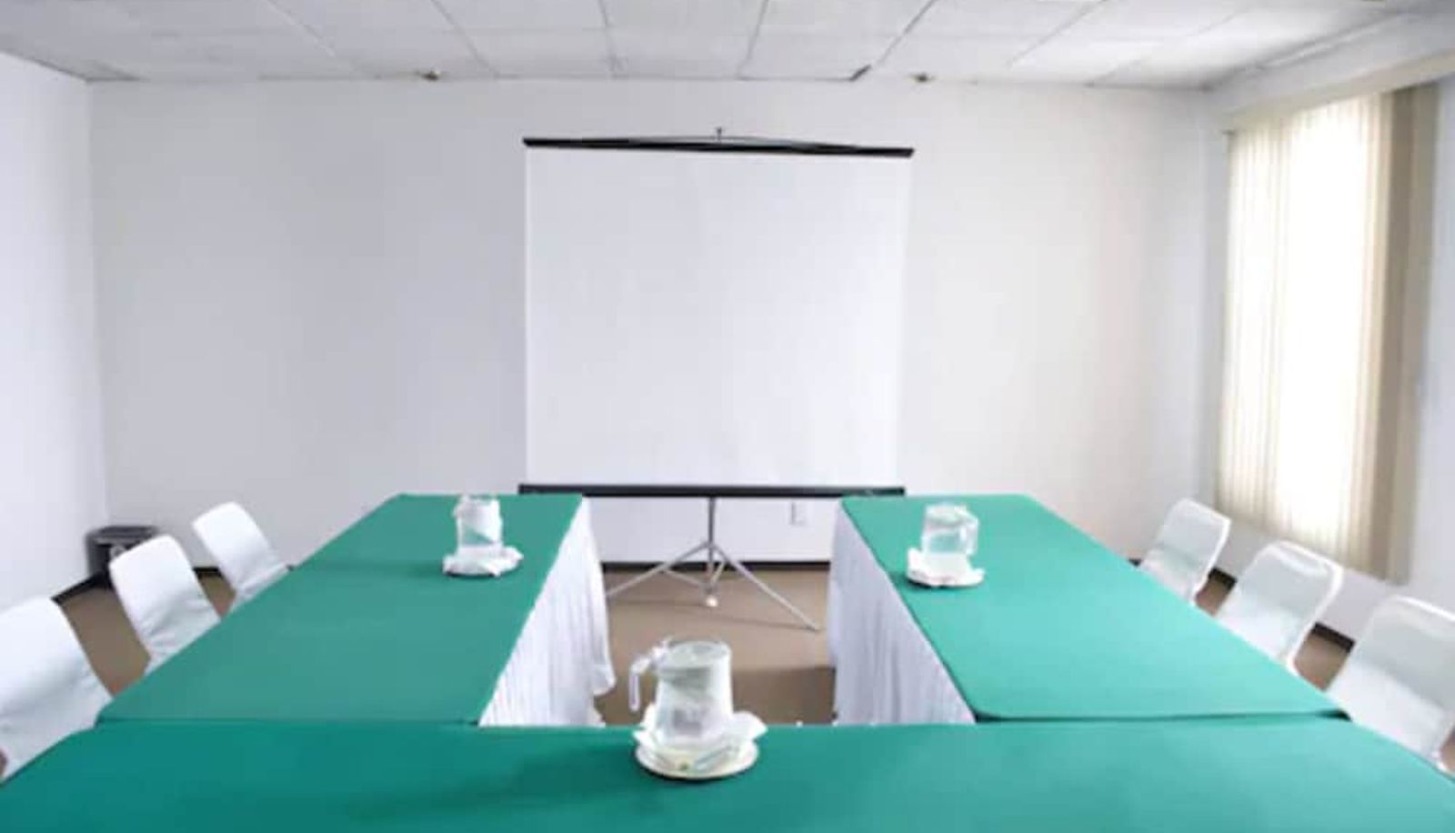 Meeting room - Hotel Napoles
