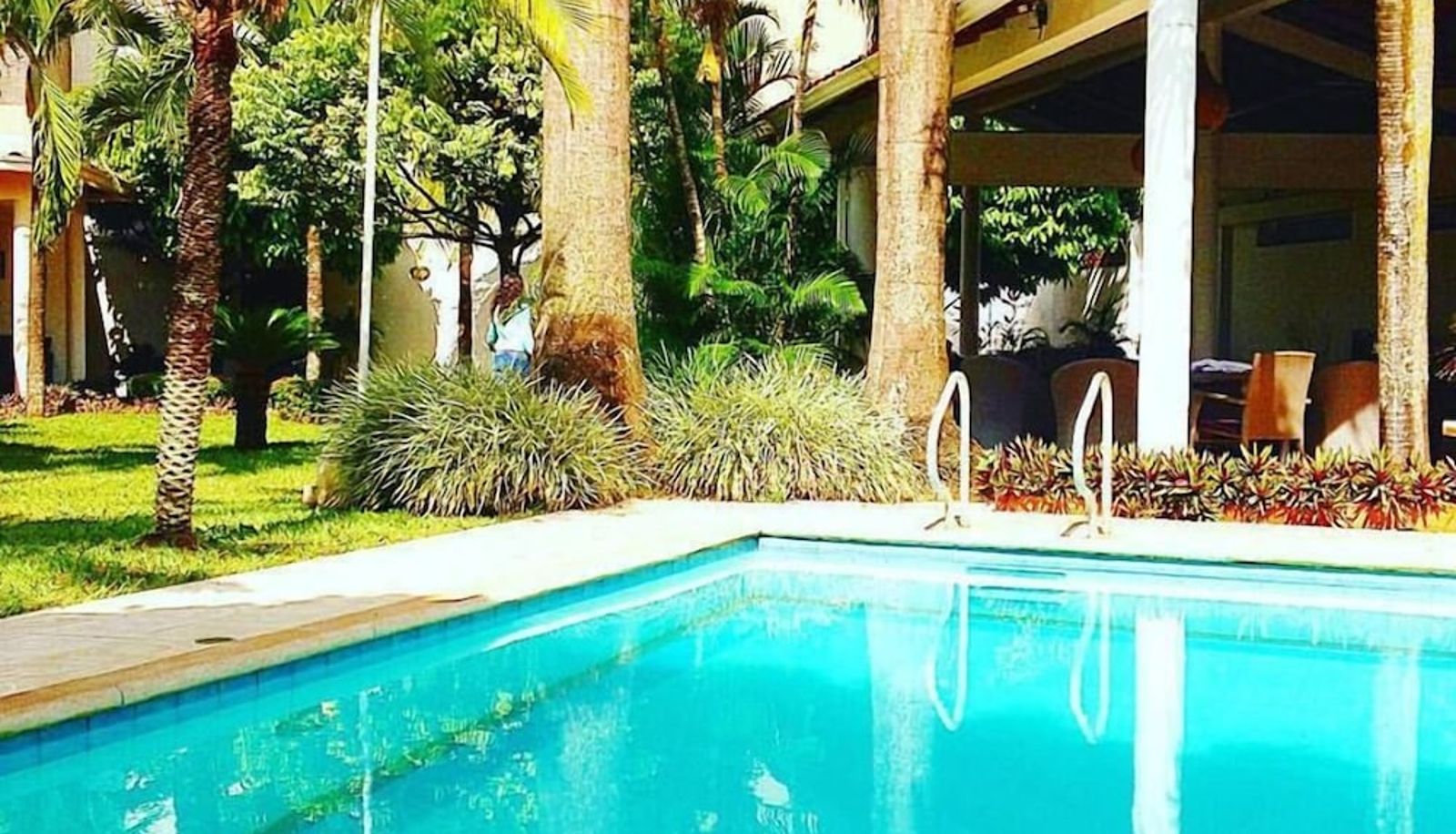 Piscina - L Aurora Hotel Boutique