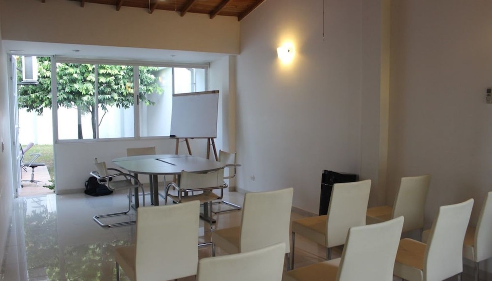 Sala riunioni - L Aurora Hotel Boutique