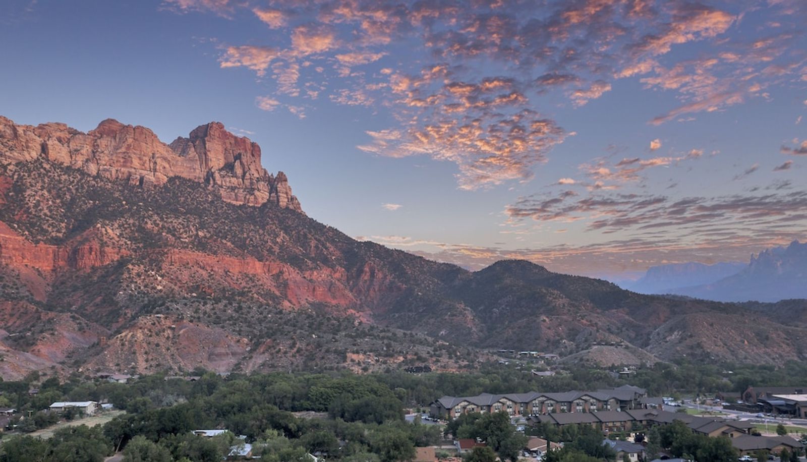 Info - Red Rock Inn