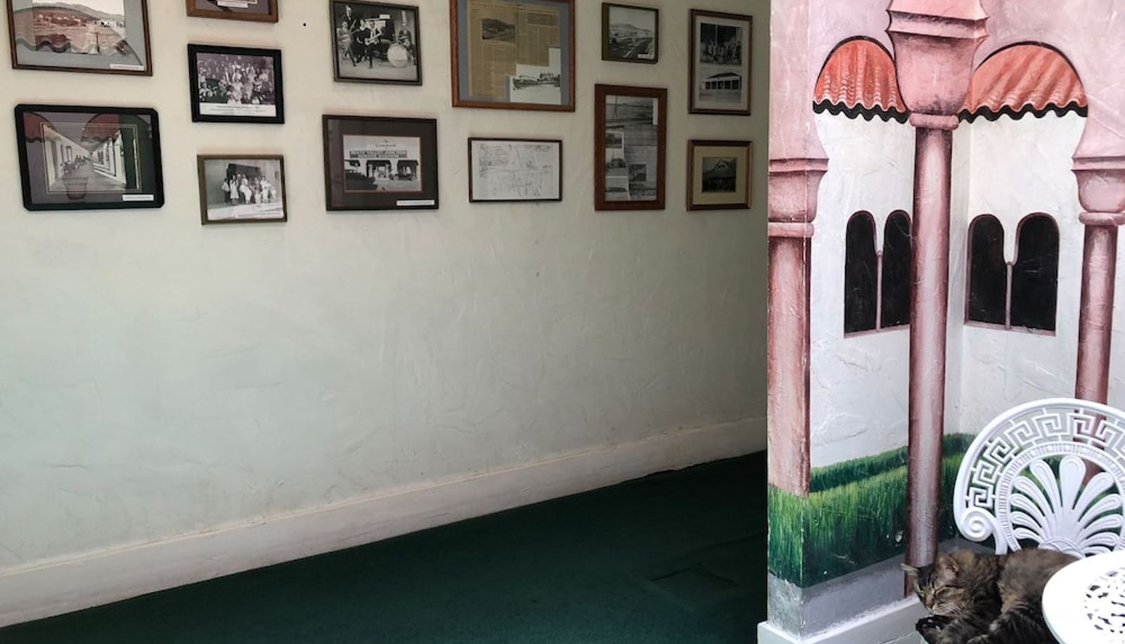 Sala - Amargosa Opera House