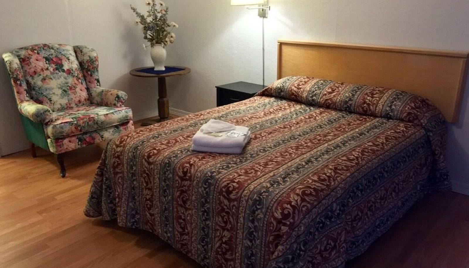 Standard room - Travel Inn