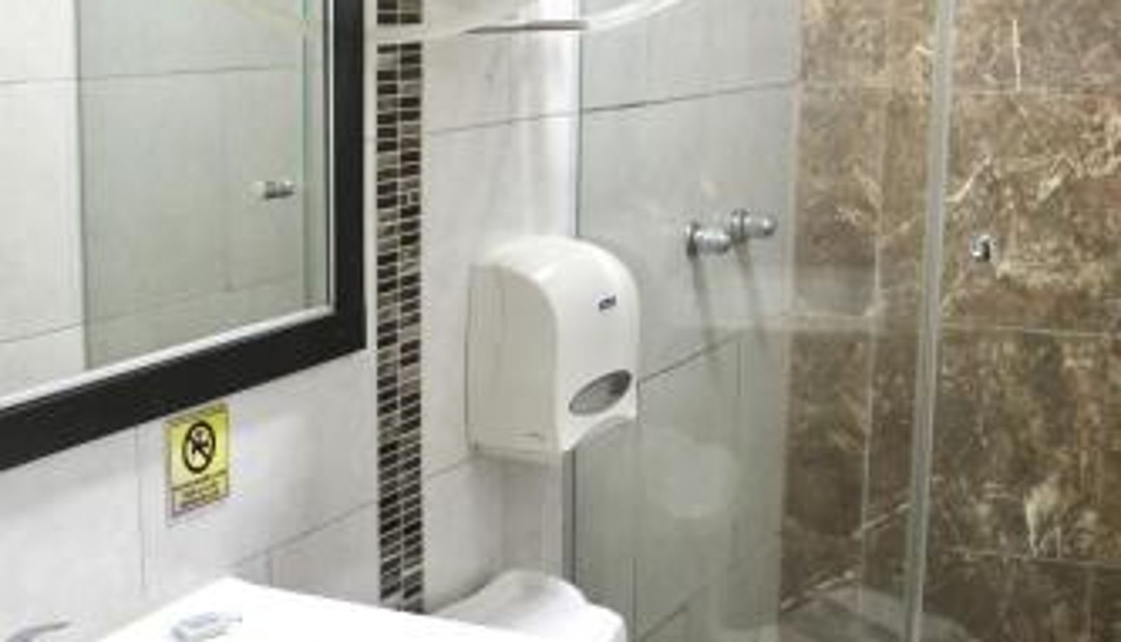 Badezimmer - Hotel Presidente Internacional