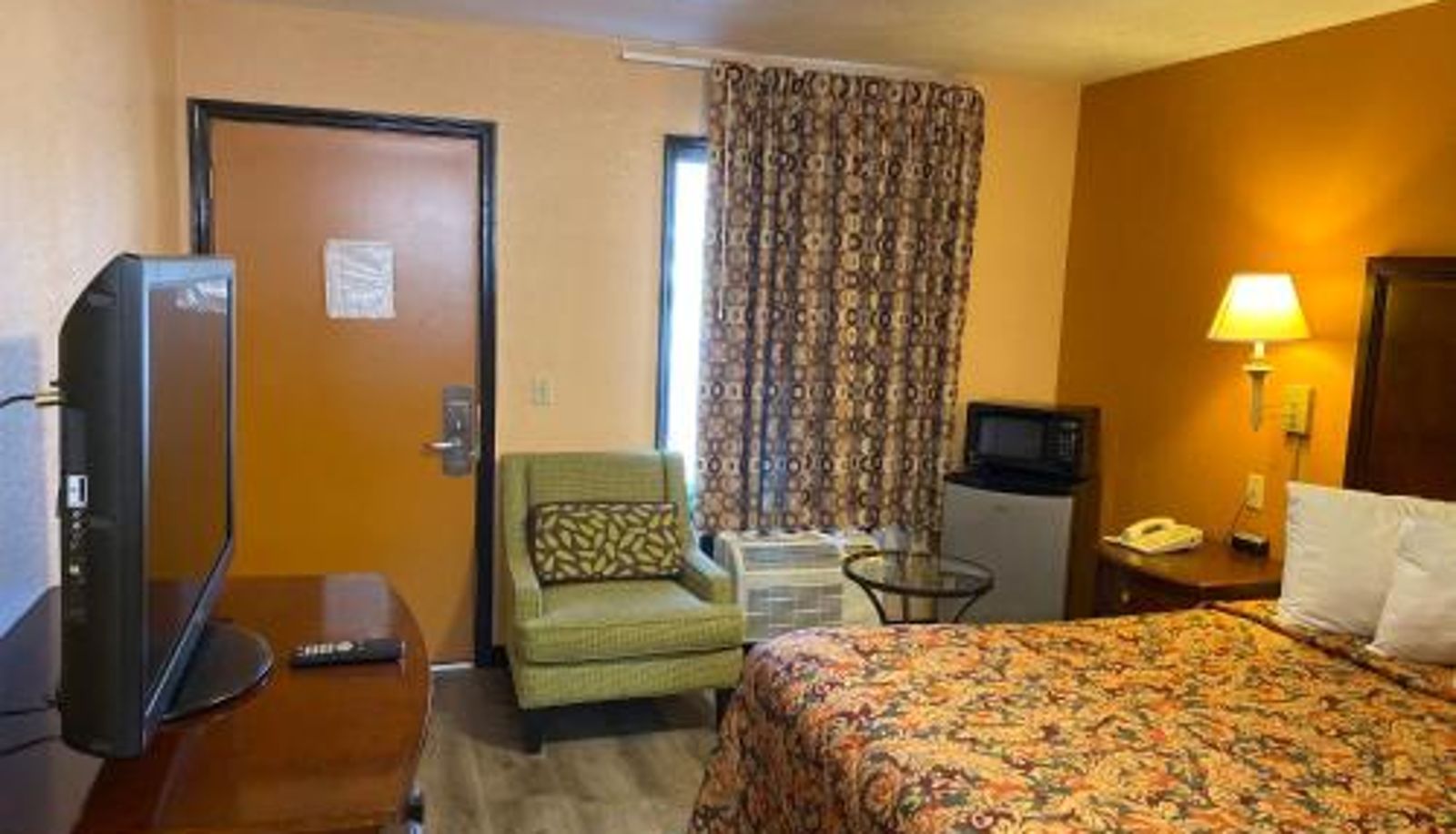 Pokój - Deluxe Inn Hardeeville