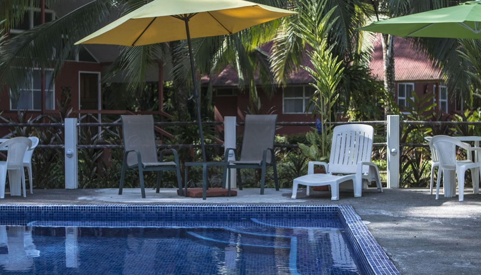 Piscina - Caribbean Paradise Eco-Lodge