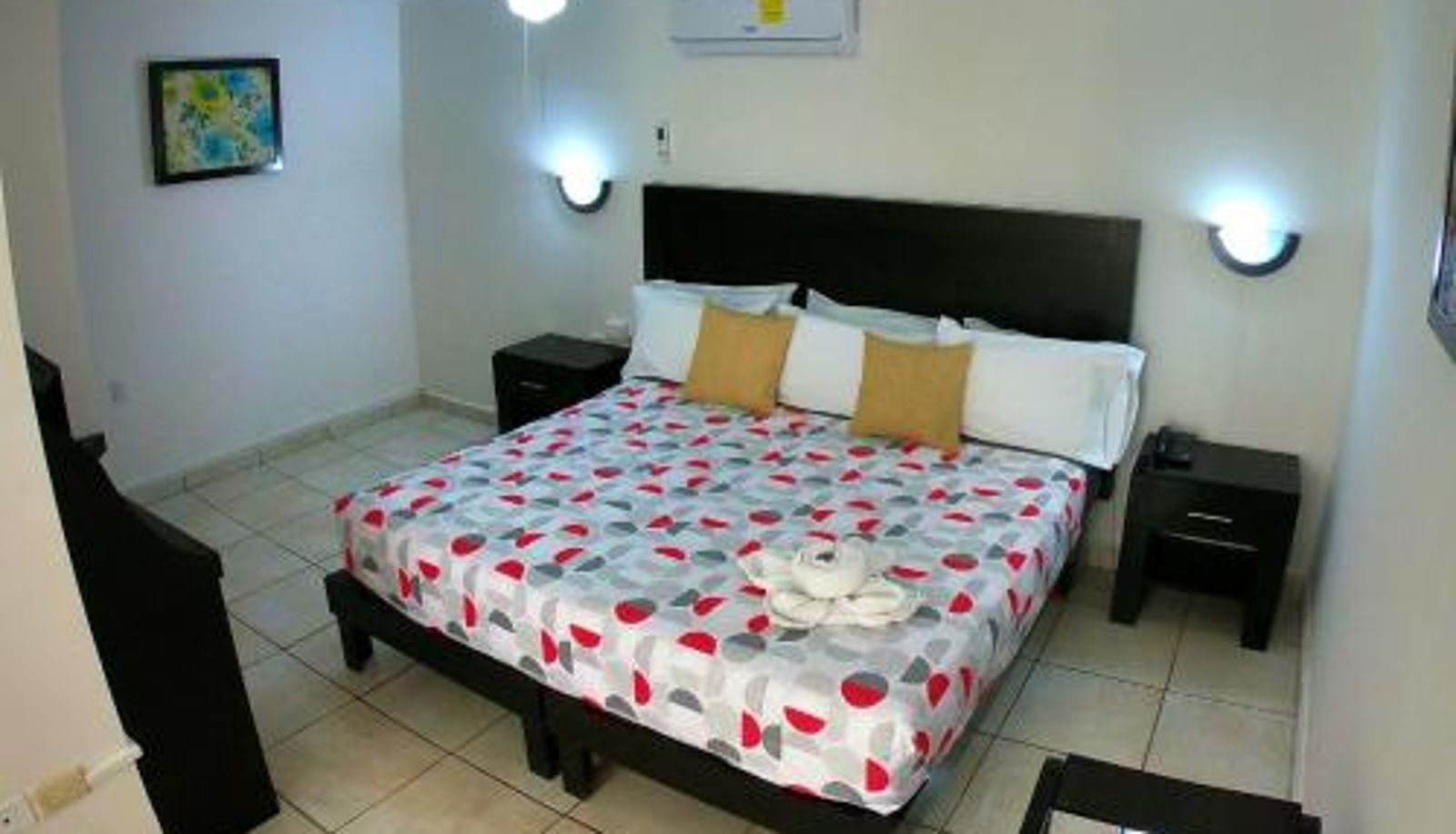 Room - Hotel del Alba Inn & Suites