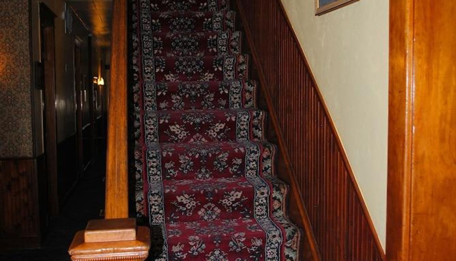 Interior del hotel - Melrose Hotel