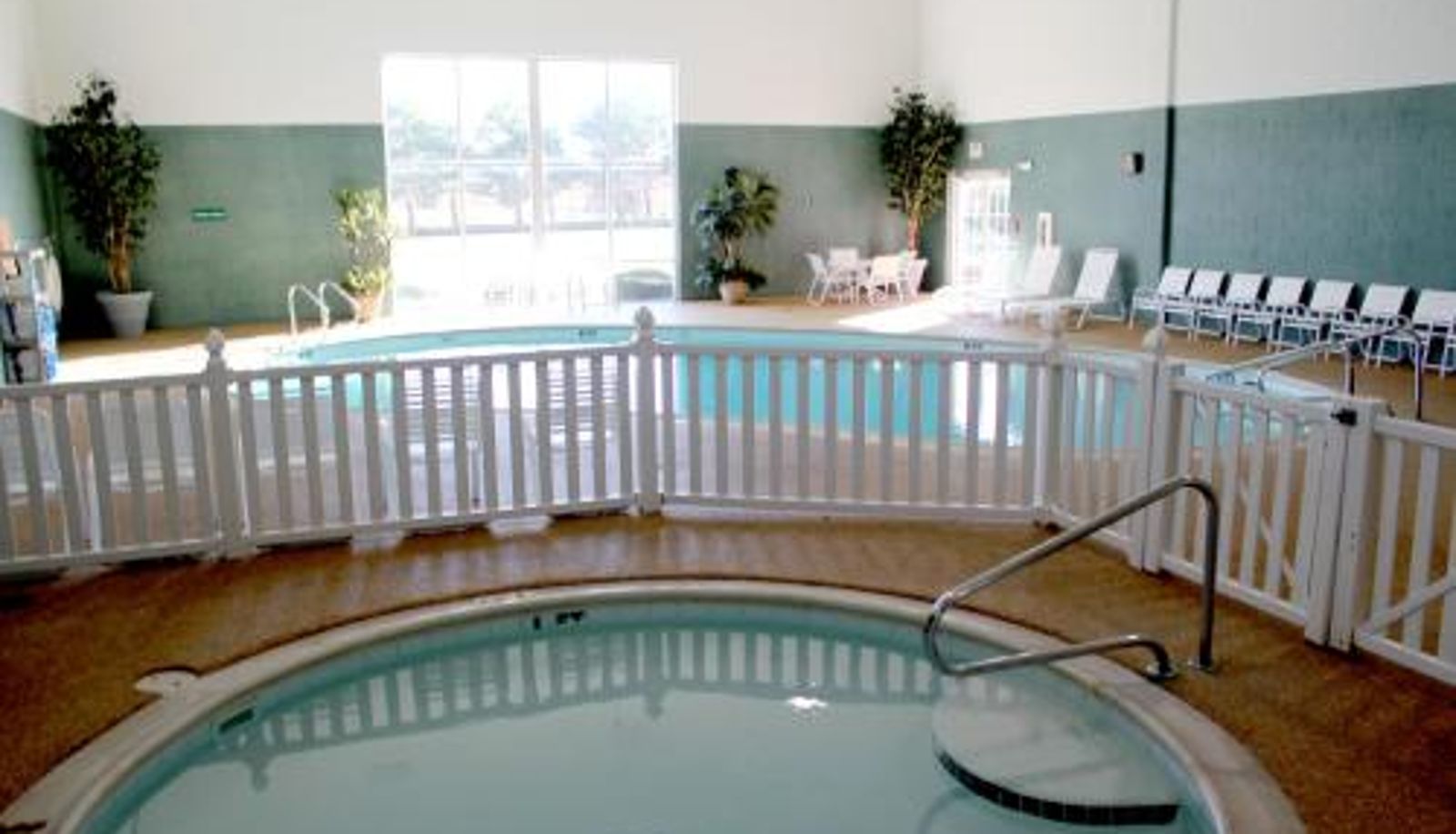 Piscina - Farmstead Inn and Conference Center