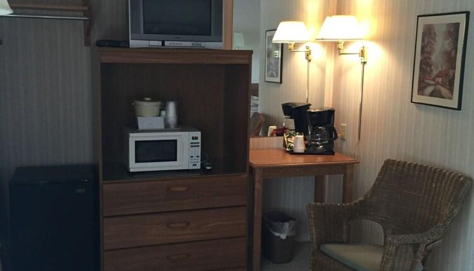 Camera standard - Midway Motel and Cottages