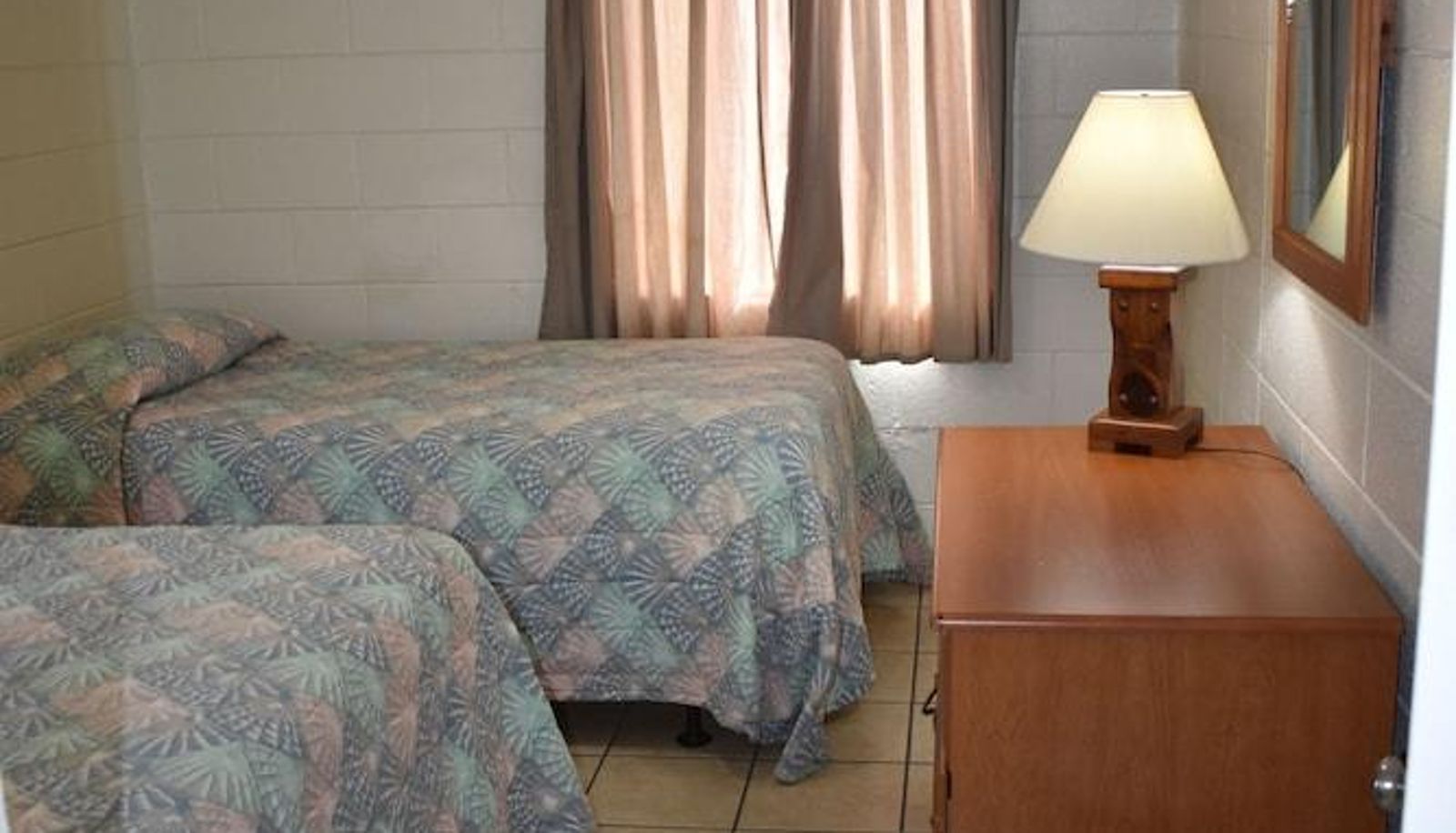 Camera standard - Moran Motel