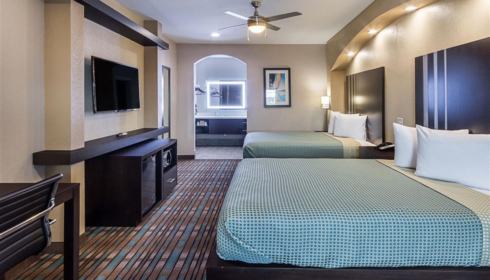Zimmer - Econo Lodge Inn & Suites Houston NW-Cy-Fair