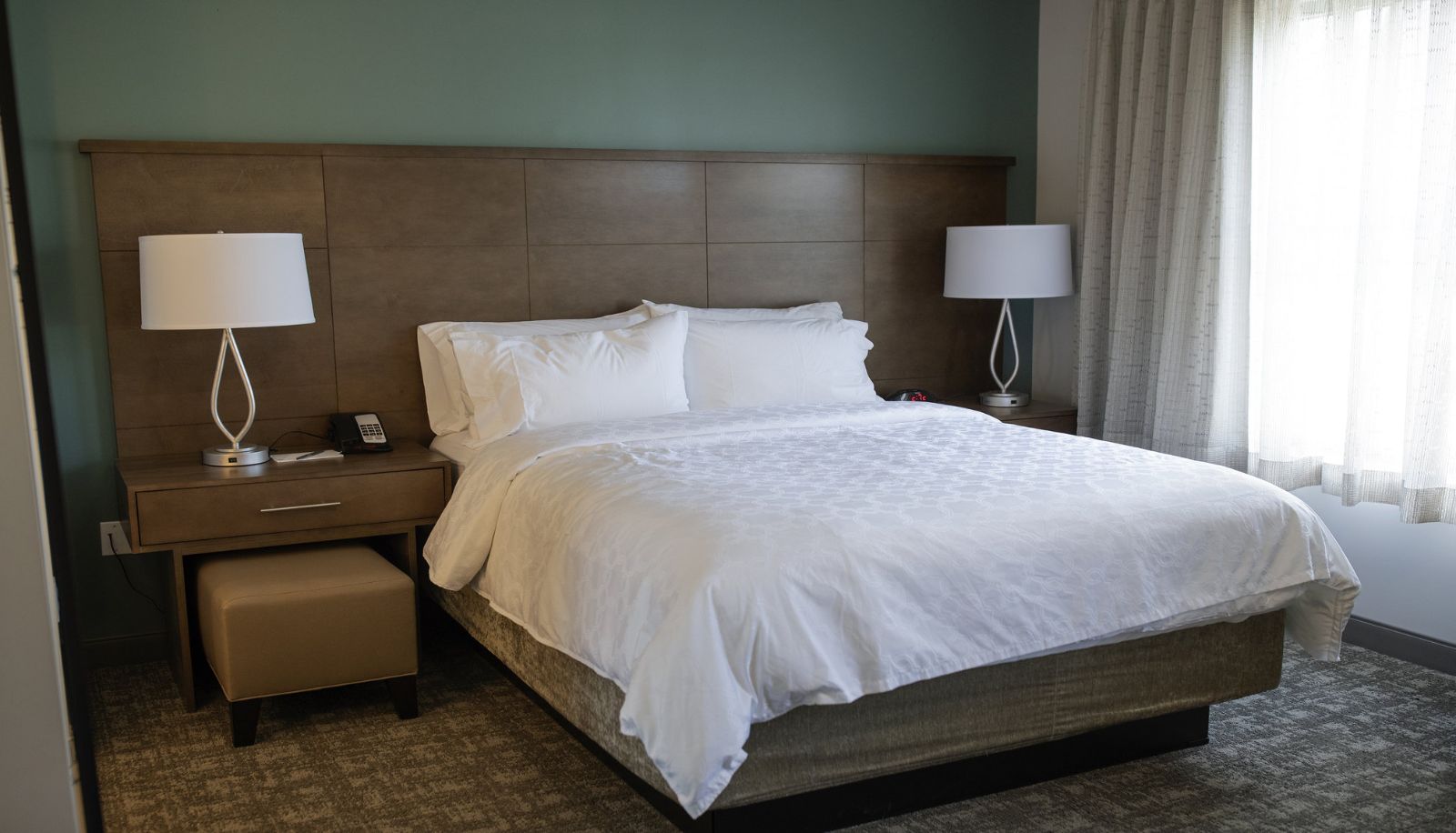 Room - Staybridge Suites AUBURN HILLS by IHG