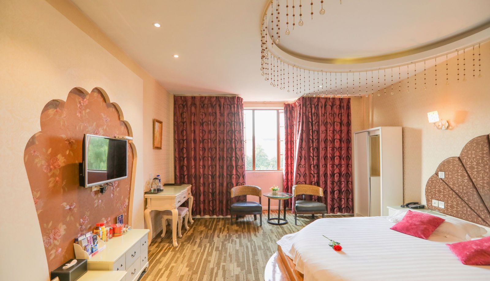 Kamer - AITA Exotic Theme Hotel (Yu Yingfang Store)