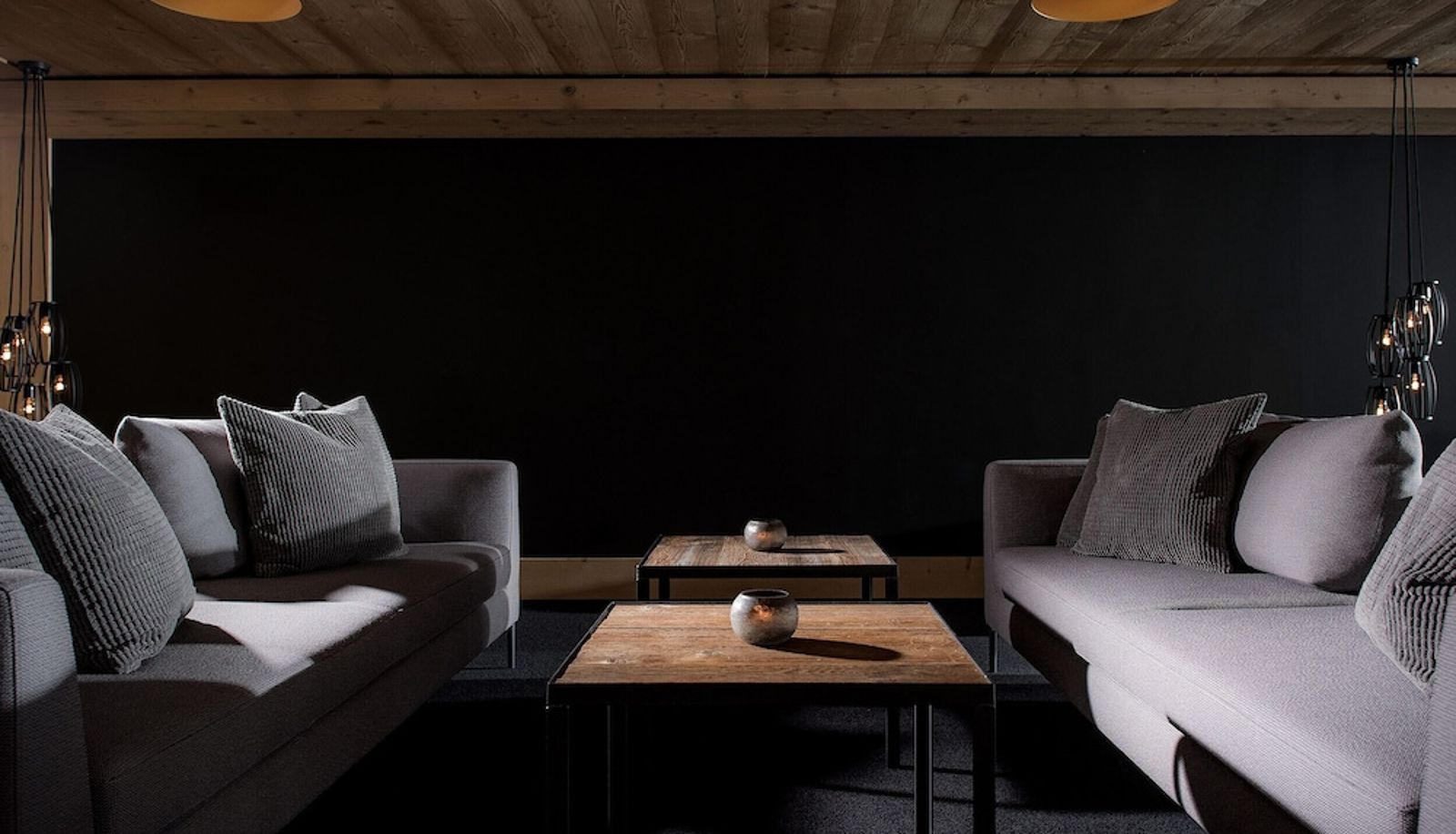 Sala na spotkanie - Arc-en-Ciel Gstaad