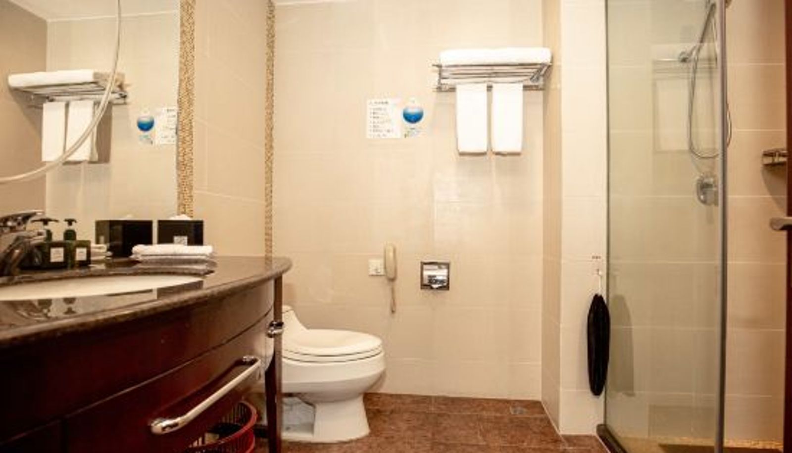 Kamer - Delight Empire Hotel