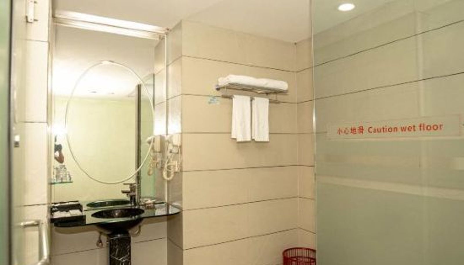 Kamer - Delight Empire Hotel