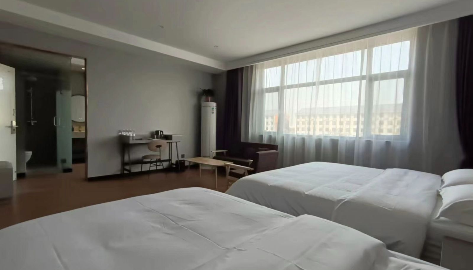 Zimmer - Shangbaike Express Hotel (Detpak Ole Plaza Store)
