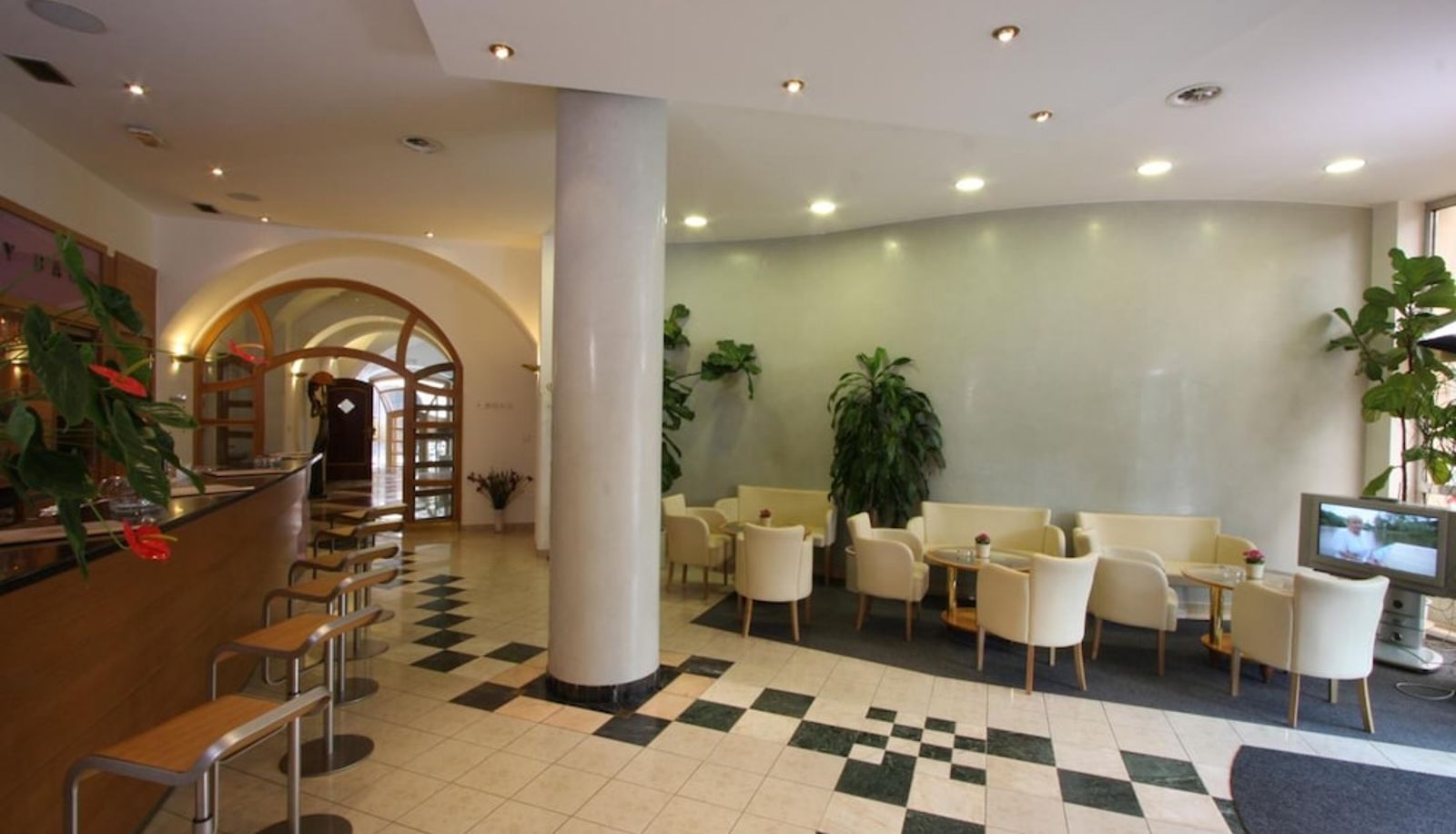 Hall - Hotel Trinity