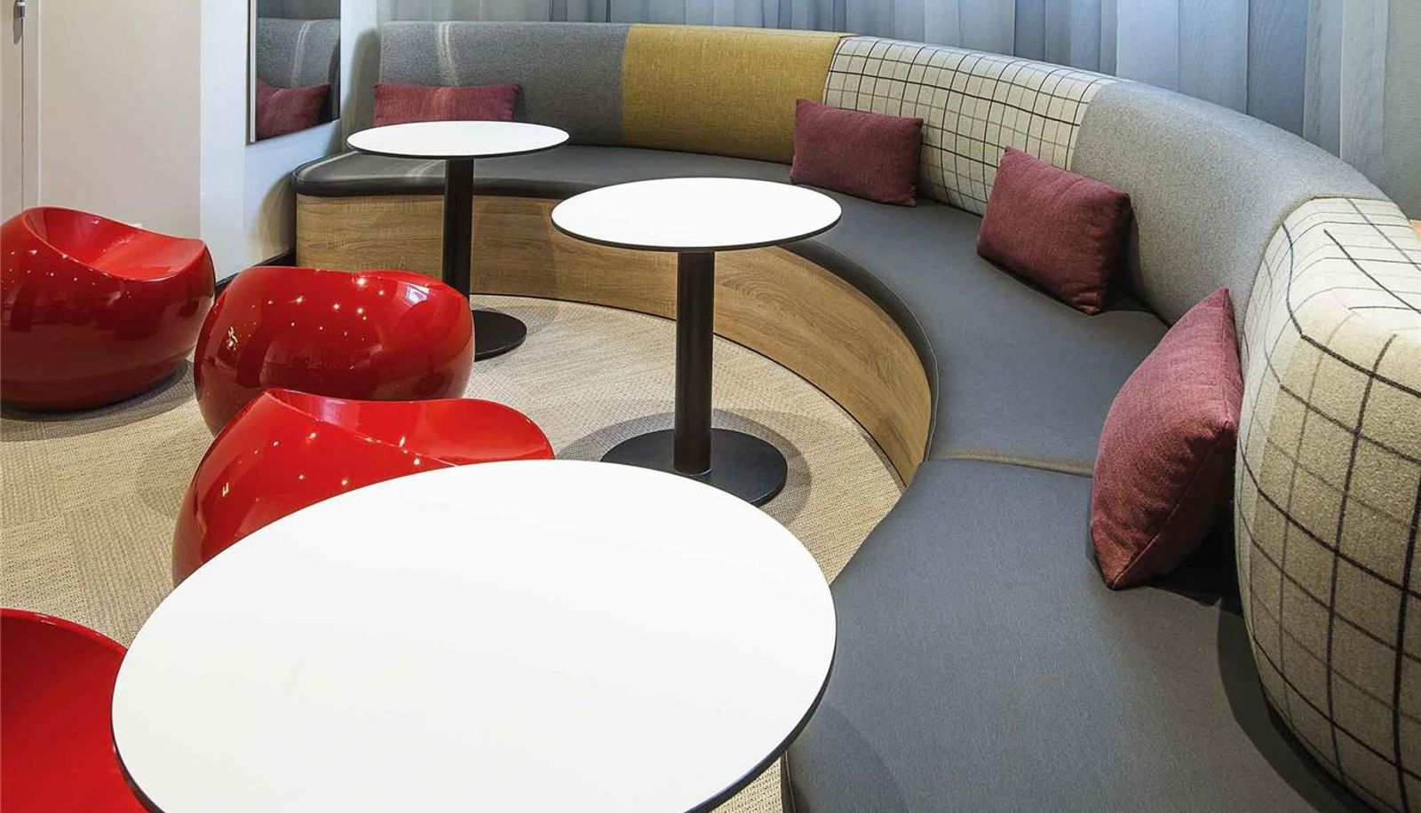 Bar - ibis Styles Deauville Centre
