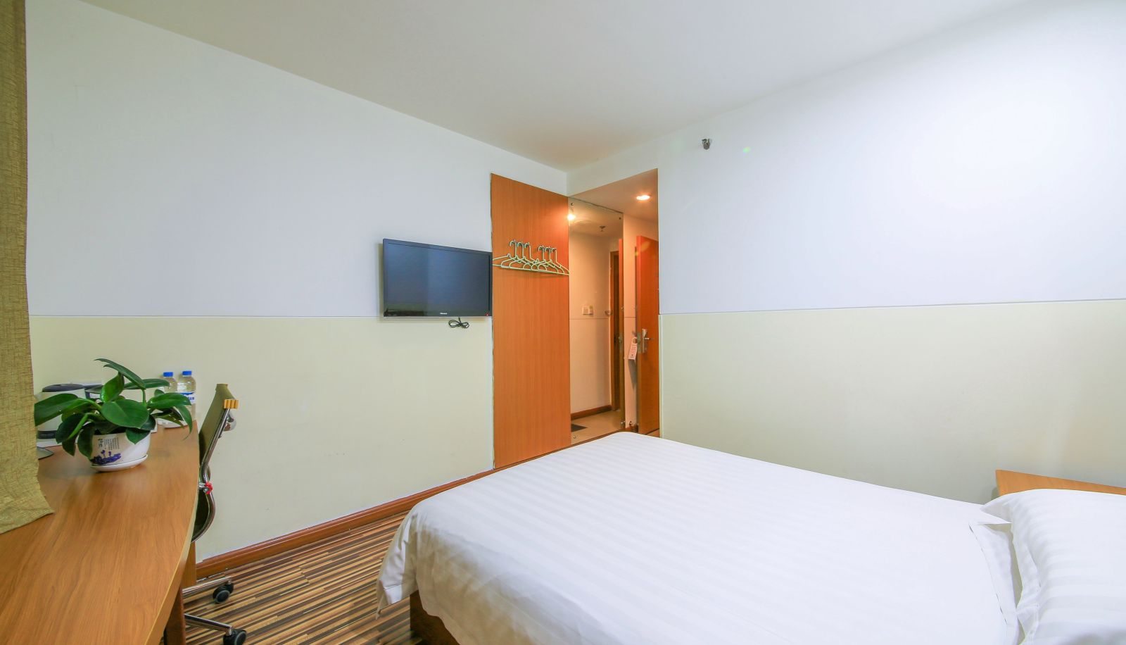 Zimmer - Jinguang Express Hotel (Mingtang Park Branch on Datong South Ring Road)