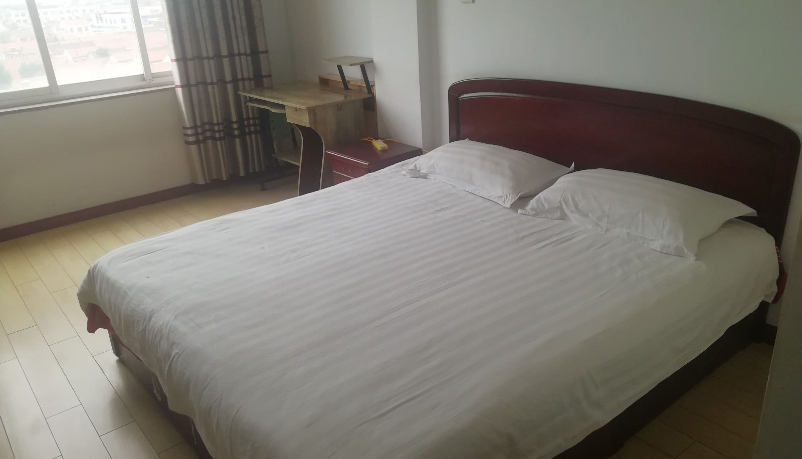 Camera - Xuhong Business Hotel (formerly Yizun Business Hotel)