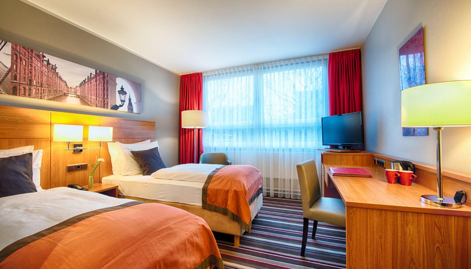 Camera - Leonardo Hotel Hamburg City North