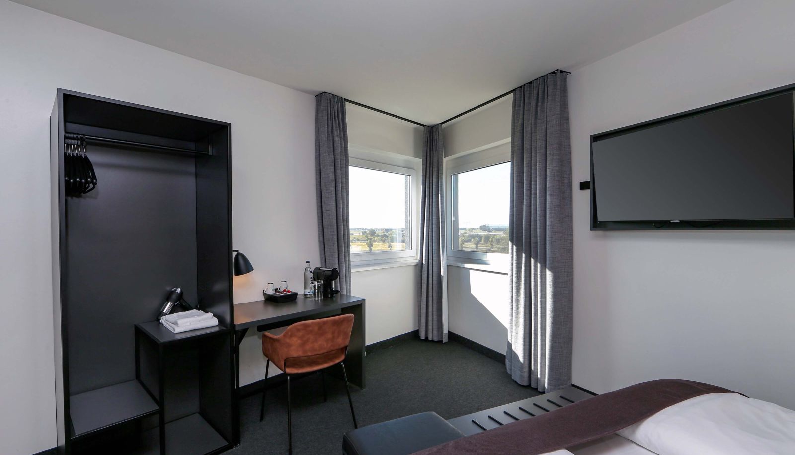 Zimmer - B&B Hotel Berlin-Airport Hotel