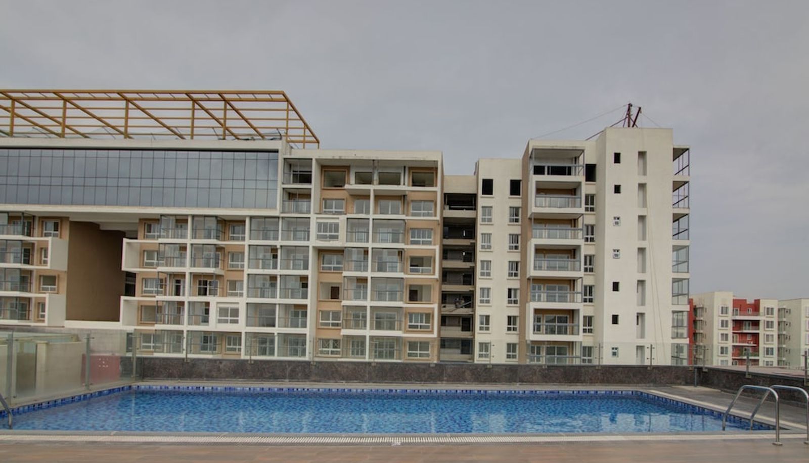 Basen - Icon Premier Hotel