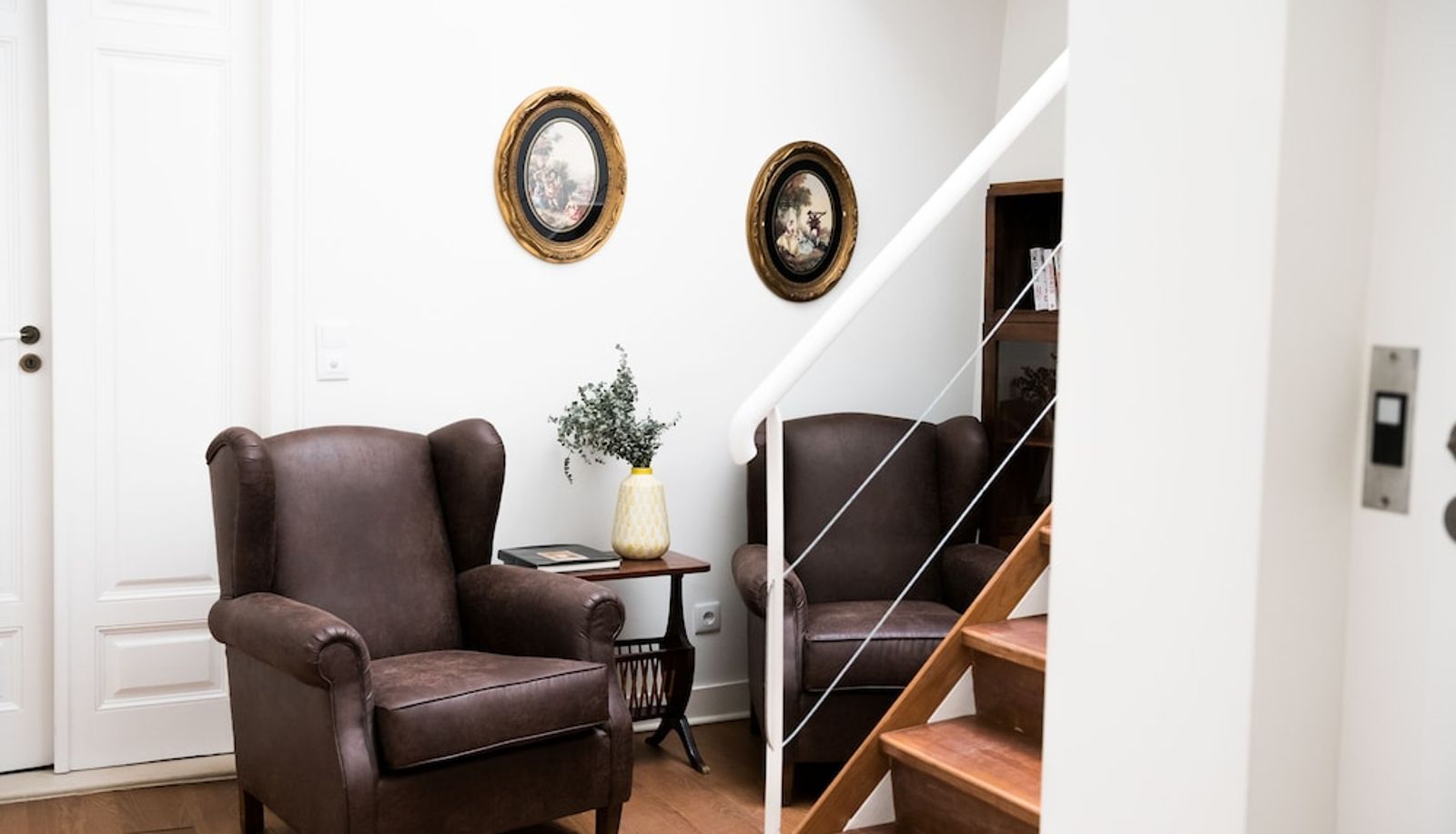 Info - 1869 Príncipe Real House AL