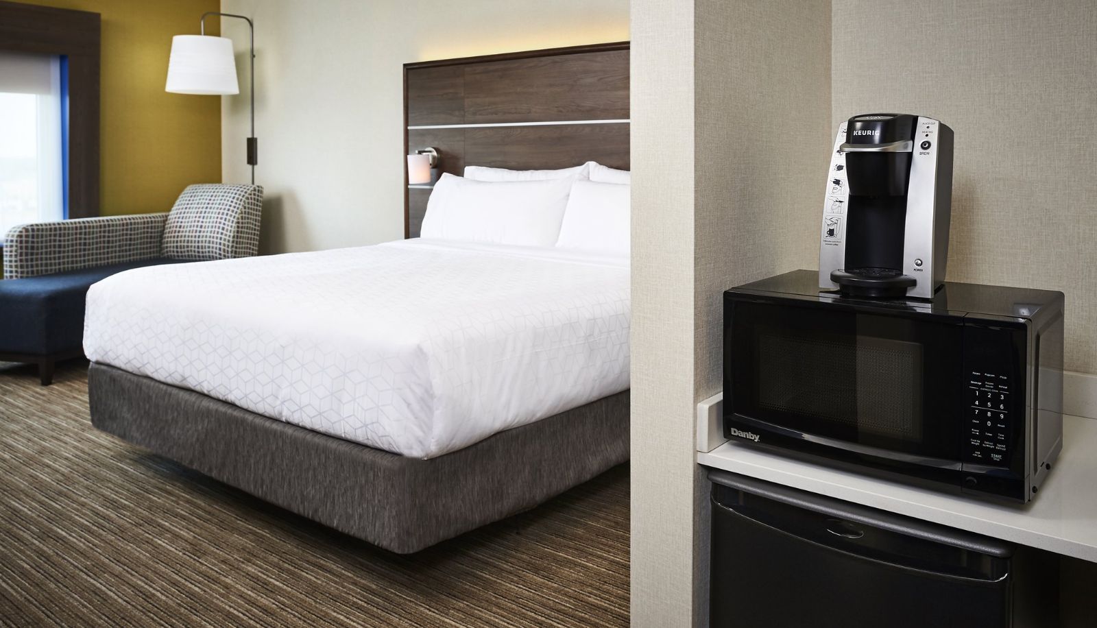 Zimmer - Holiday Inn Express & Suites BRANTFORD by IHG