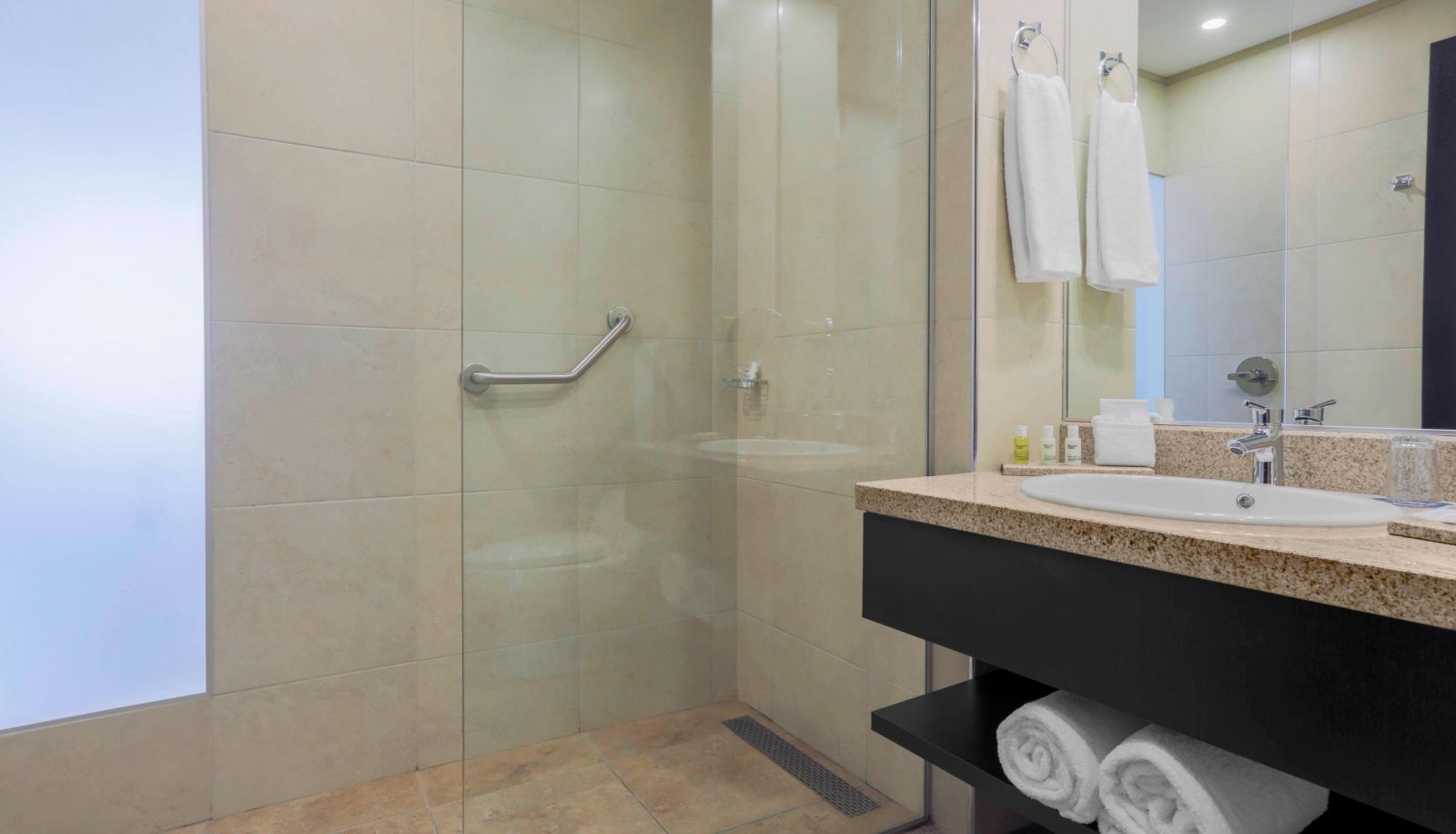 Zimmer - Four Points by Sheraton Cuenca